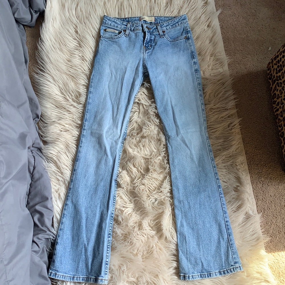 2000’s type jeans